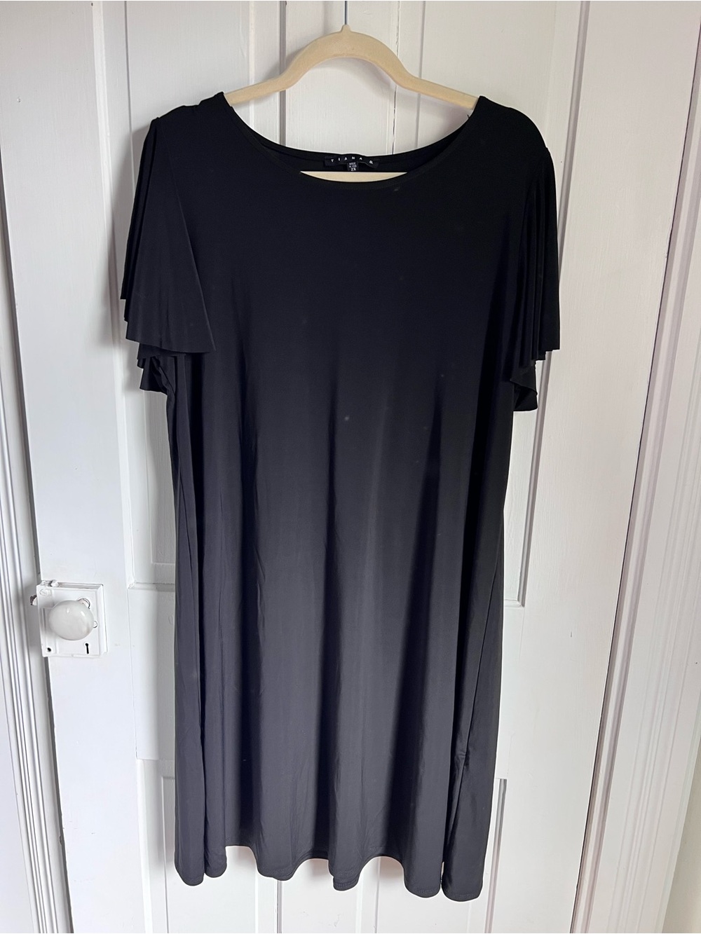 Tiana B. Women’s Black Midi Dress with Flutter Sleeves slit open sleeve size 2XL